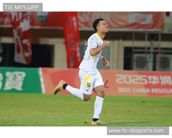 广州豹半场领先南京城市尼康助攻罗萨破门展现强大实力 广州豹半场领先南京城市尼康助攻罗萨破门展现强大实力