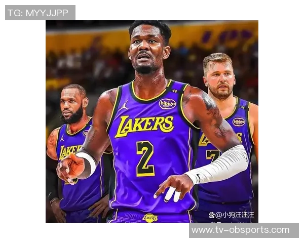 湖人新更衣室揭秘詹姆斯柜内浓眉球衣悬挂引发球迷热议 湖人新更衣室揭秘詹姆斯柜内浓眉球衣悬挂引发球迷热议